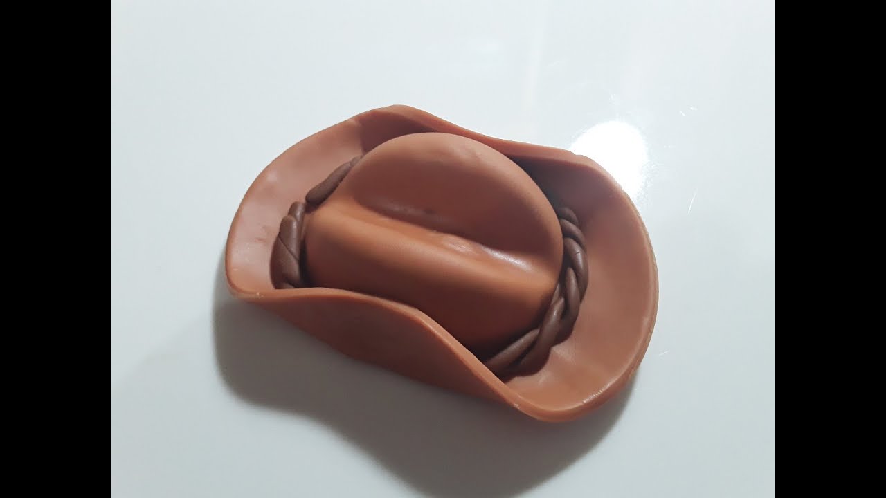 Chapéu cowboy em biscuit - Fabrício