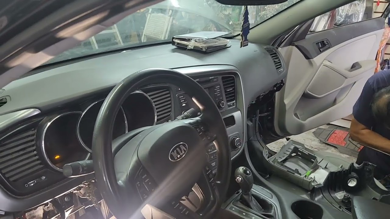 Kia Optima no brake light diagnostic fixed
