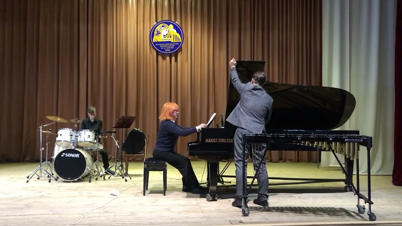 Ф.Сей “Jazz Fantasy on Mozart”;       С.Хмельов «Фламенко».вик.Демченко Ростислав;м.Житомир