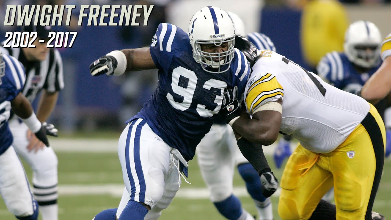 Dwight Freeney 