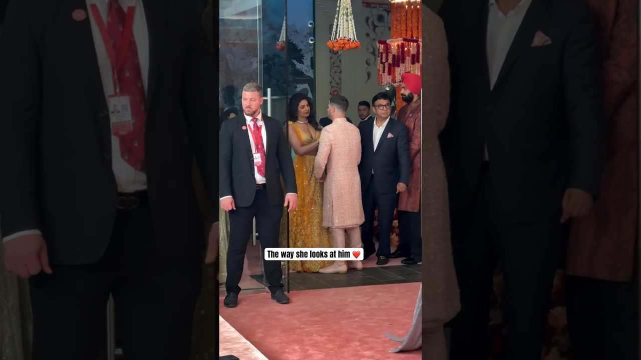 Priyanka Chopra Nick Jonas LOVE at Anant Ambani Radhika Merchant wedding 🔥 #ambaniwedding #viral
