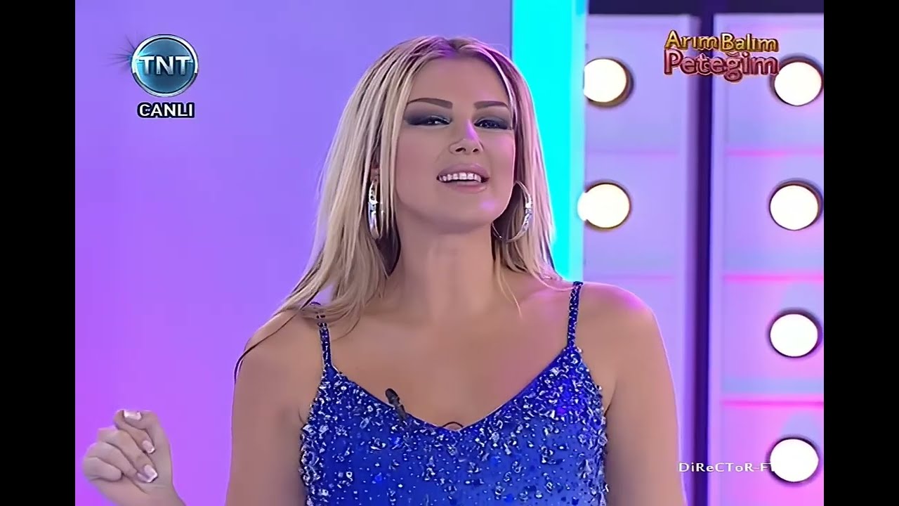 Petek Dincoz & Ferhat Gocer   Seni Sensiz SevecegimRemix Arim Balim Petegim 04 02 11 2 00x 1440x1088