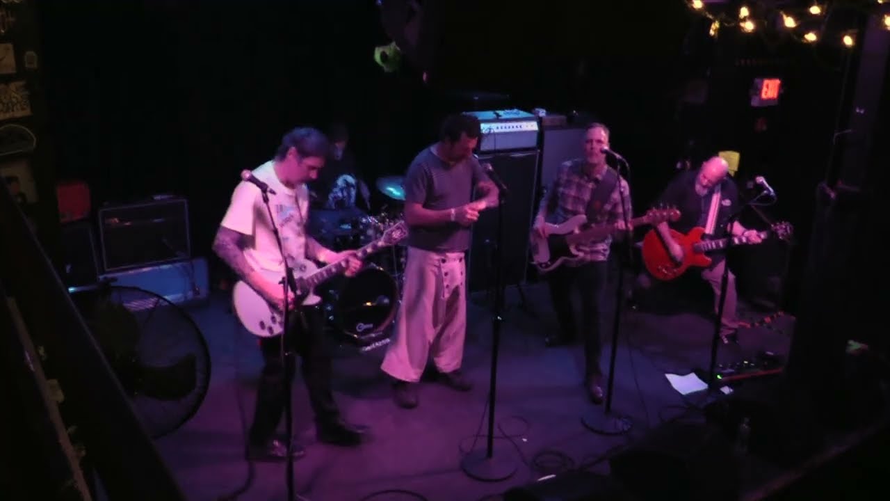Gravediggers Biscuits Record Release OTTOBAR 3:26
