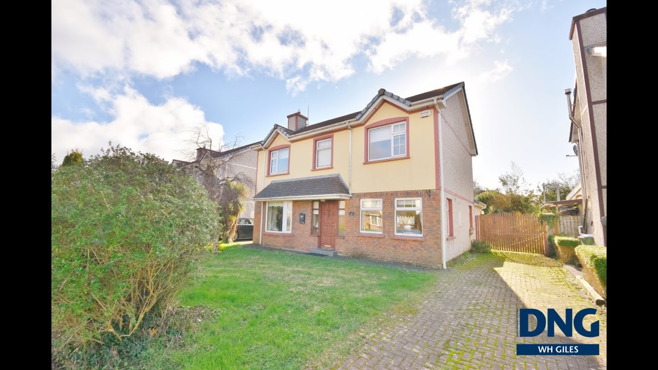 Property For Sale | 4 Bedroom Detached House | 12 The Oaks, Oakview, Tralee, County Kerry. V92 DT9V