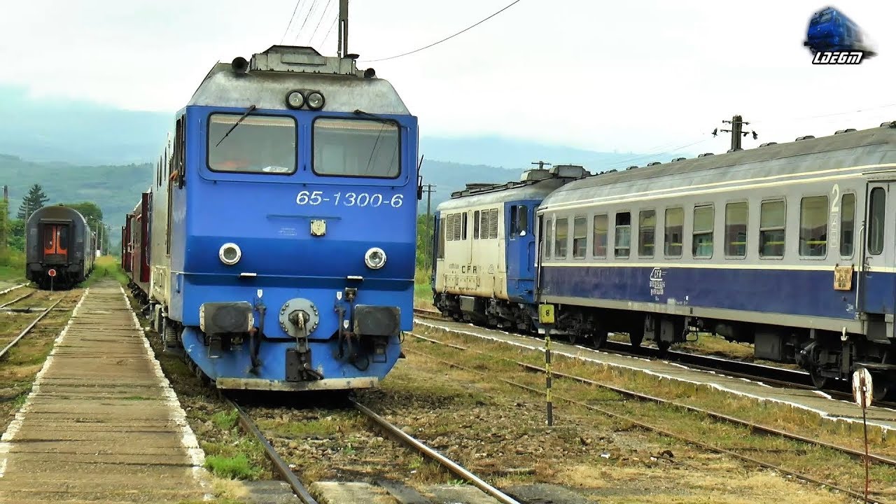 Jimmy 65-1300-6 & 060-DA 60-1156-8 & Mecanici Super Engineers in Gara Sighetu Marmatiei Station