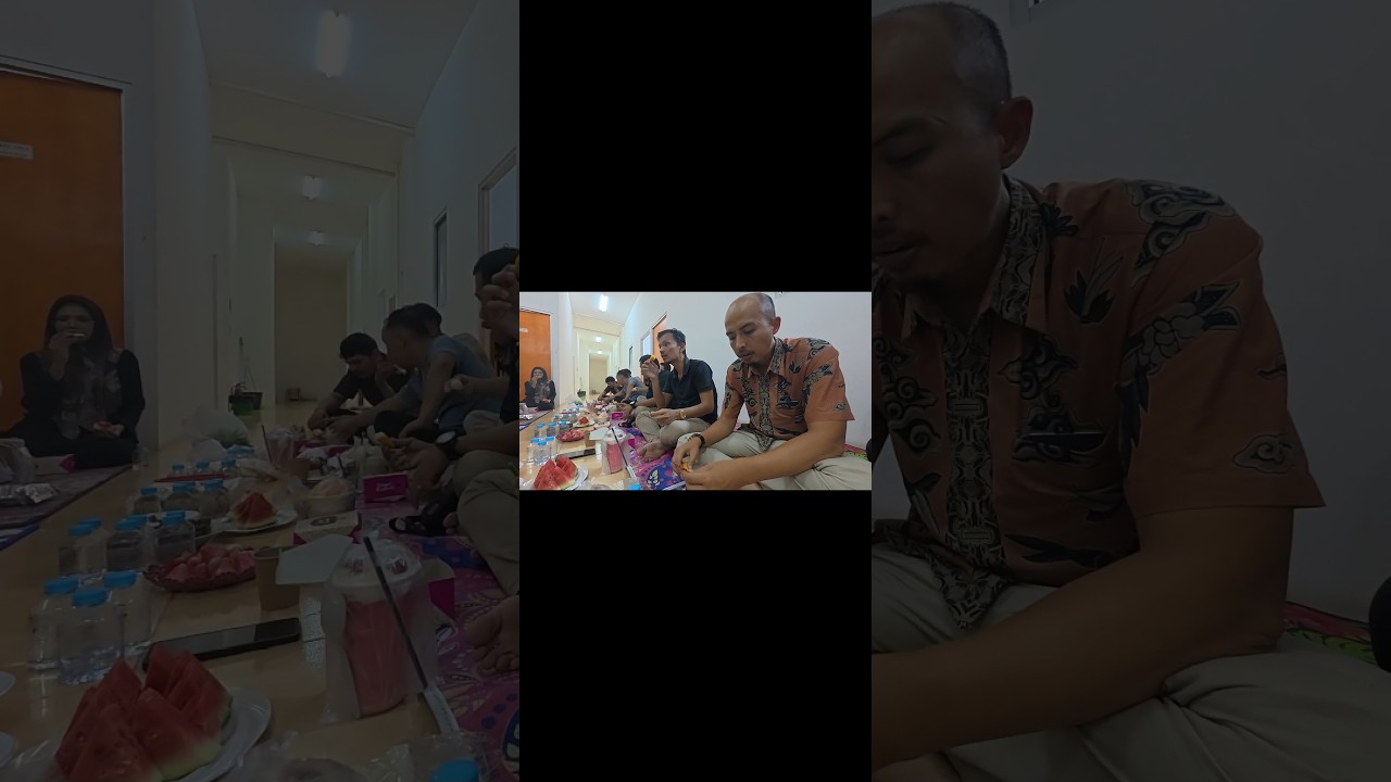 Keseruan Bukber di Kantor : Kerjanya Dikit, Makannya Banyak
