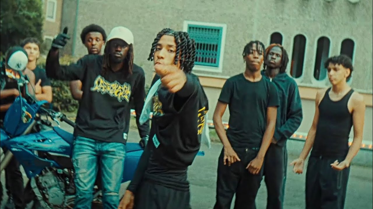 Saco - FAMAS (Official Video)