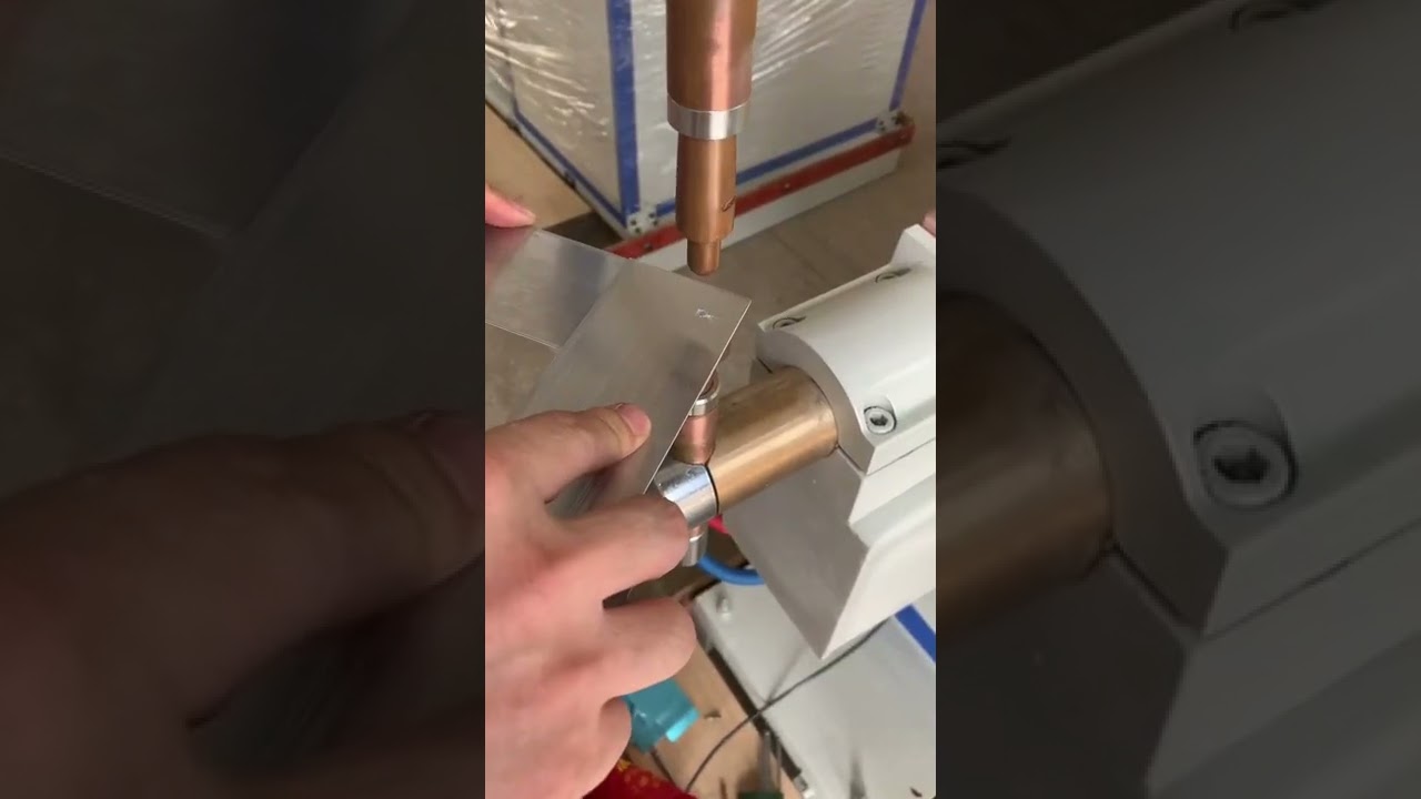 spot welding of aluminium plate , resistance welding machine