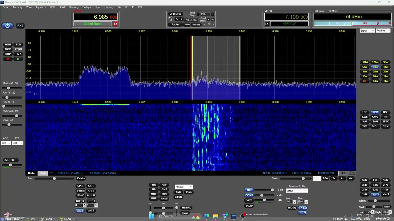Spacebar Radio 6985 USB 0101 UTC 3 DEC 2025