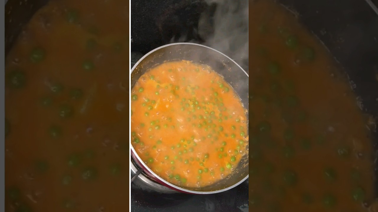 #easygravy #kurmarecipe#potatorecipe #greenpeasrecipes #sidedish #quickrecipes