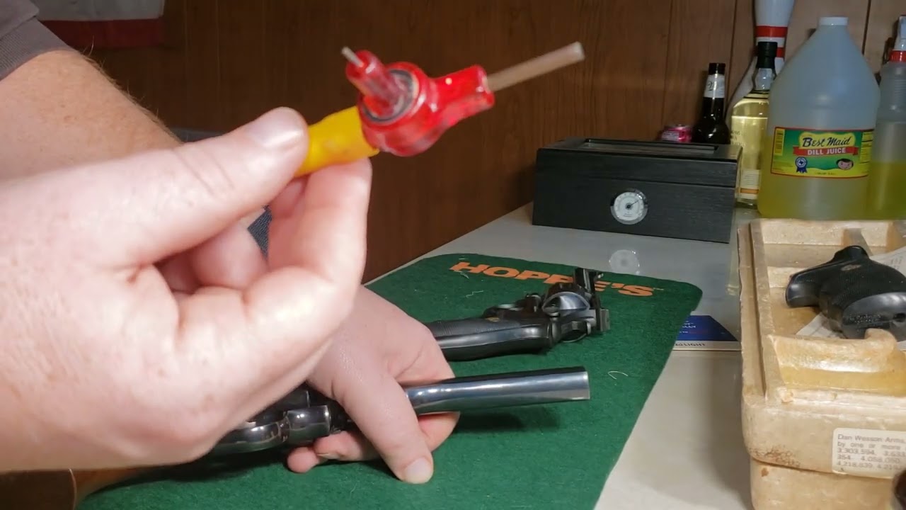 Dan Wesson 15-2 take down and discussion
