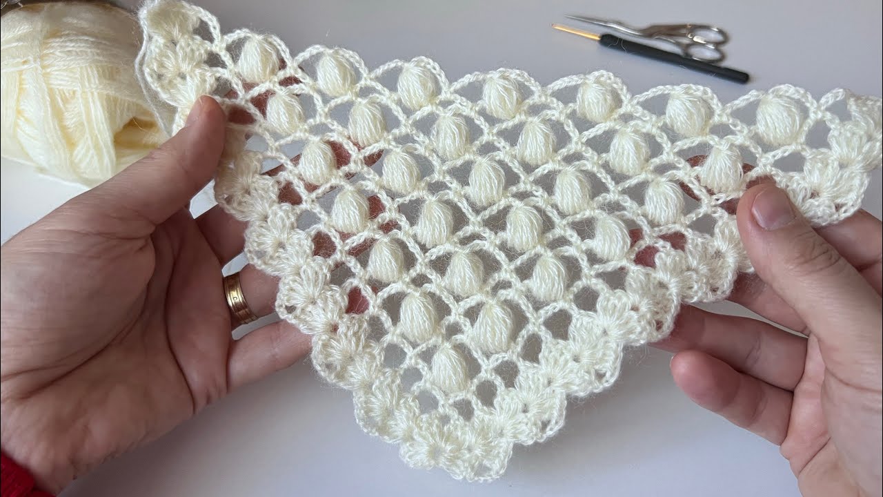 VERY BEAUTİFUL 💯 Easy Crochet Triangle Shawl Pattern / Knitting Shawl Patterns #crochetshawl
