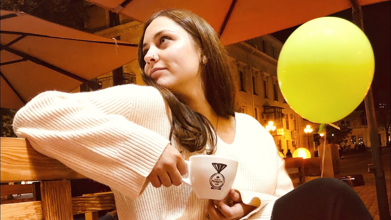 Хвастаюсь куколкой, Род, флуоксетин и принятие мамы