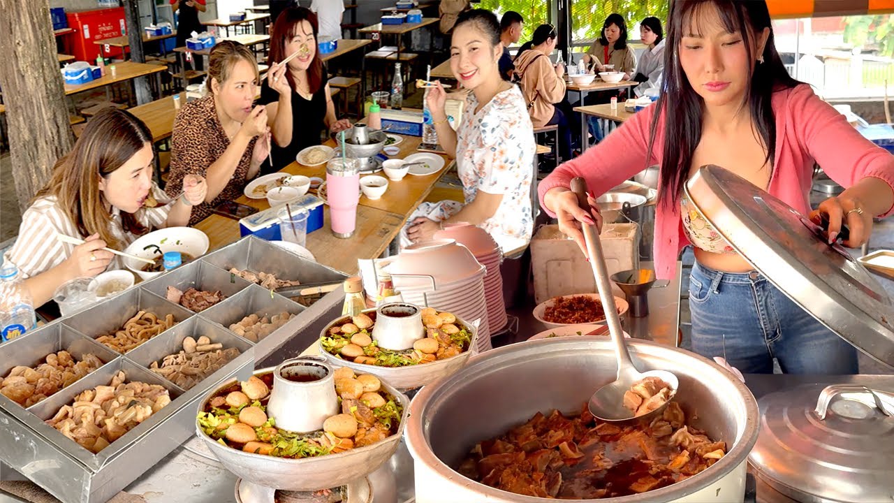 10 BEST STREET FOODS YOU MUST TRY IN BANGKOK THAILAND AT LEAST ONCE IN LIFE - THAI STREET FOOD