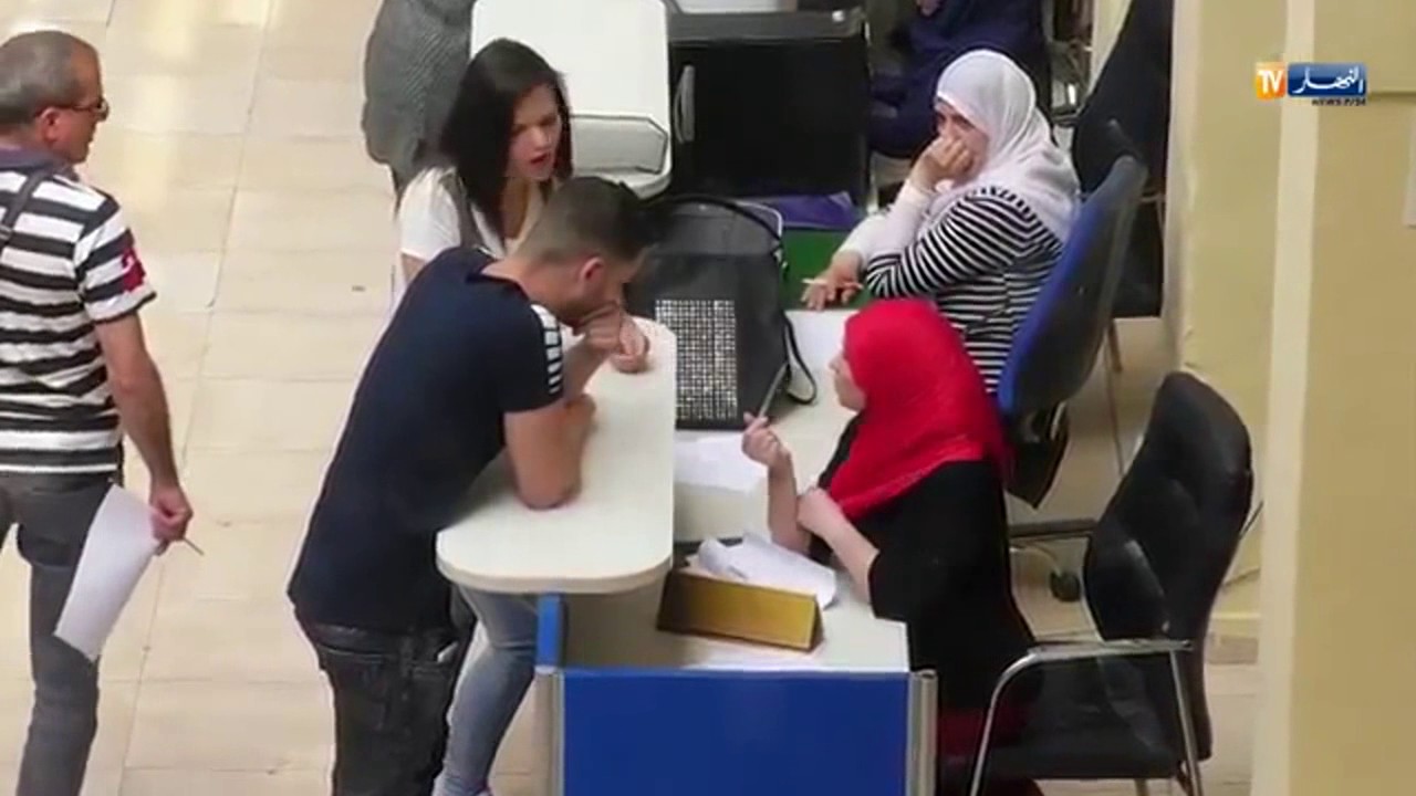 🔵ماشي مرتي/ راكي مطلقة، راكي مطلقة، راكي مطلقة.. وأنا شوية مريض في راسي بالاك ندير فيك حاجة! HD 2017