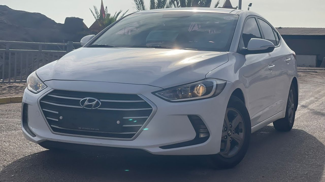HYUNDAI AVANTE 2016 @autoskashiquique-mkrmotorsltda