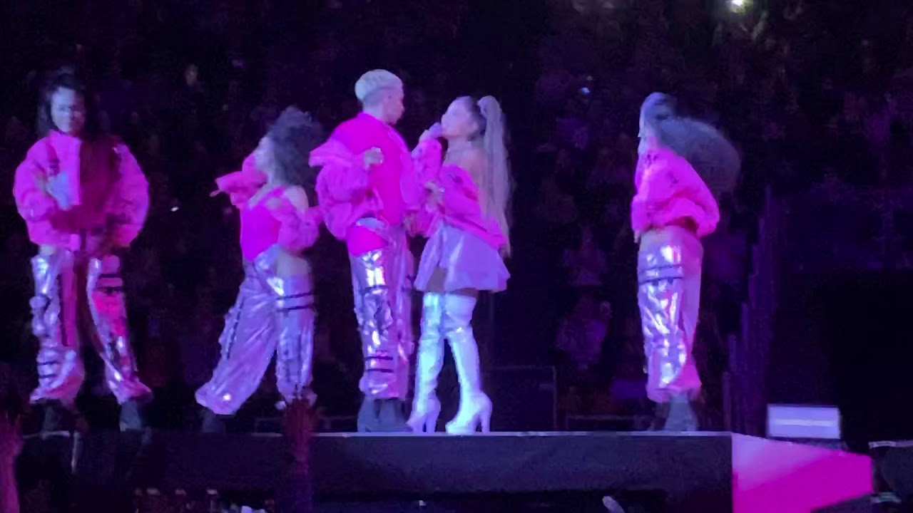 “7 rings”- Ariana Grande (SWT Detroit)