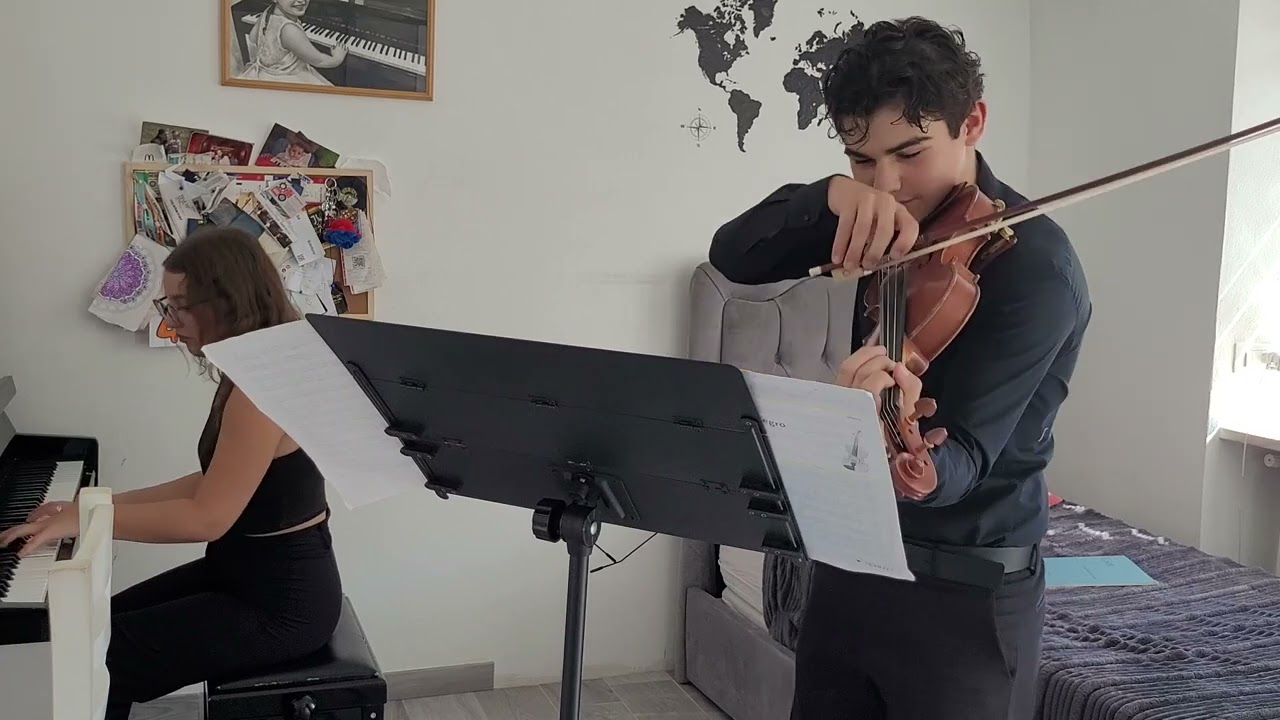 Eliseo Maceli (violino) esegue Fiorillo e Fritz Kreisler.