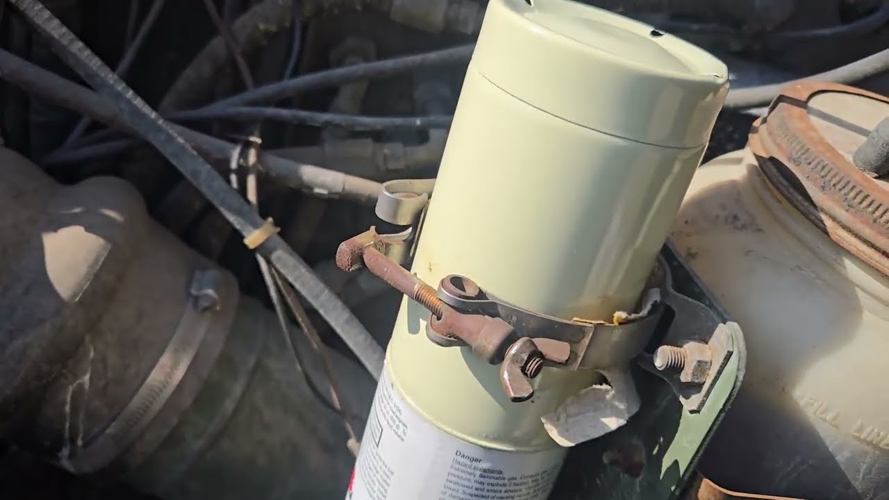 Replacing starting fluid canister