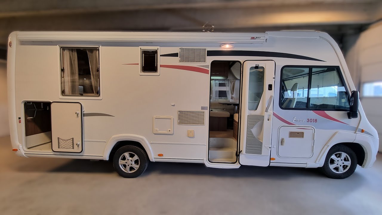 The BEST SMALL Motorhome Layout has it ALL - Challenger Sirius 3018