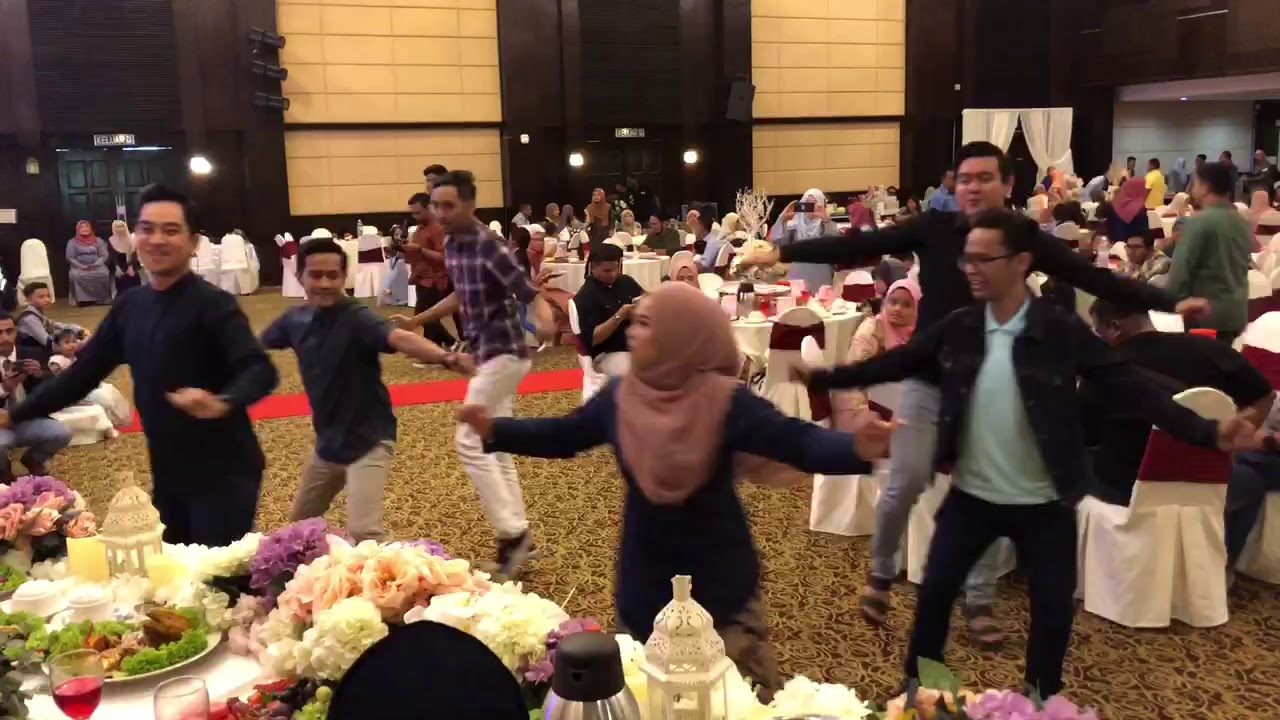 Lagu viral flashmob kenduri kahwin : Zapin Duduk Bertakhta