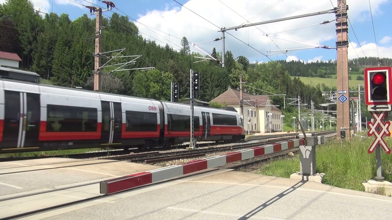 2021 - AT - Departure of &Ouml;BB 4024 Talent EMU with regional train, in Breitenstein (Semmering)