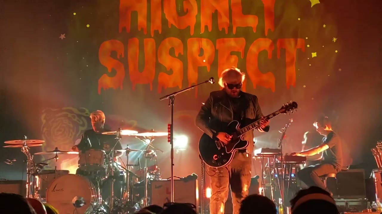 Highly Suspect Mexico Live @ Élysée Montmartre in Paris, September 2023