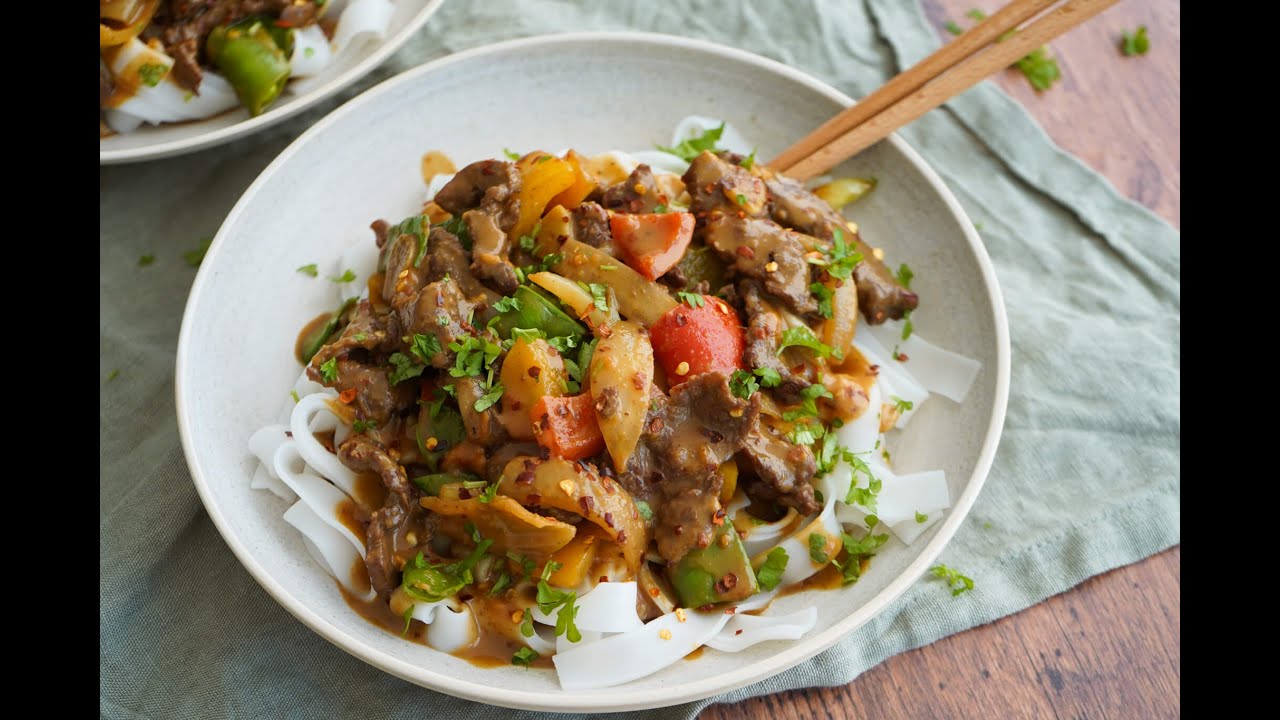 Satay oksek&oslash;d med gr&oslash;ntsager - fantastisk hverdagsmad