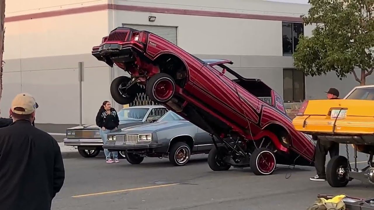 Lowrider Hopping After The Super Show