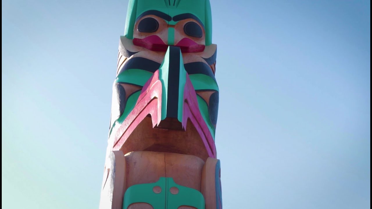 Watch artists carve and raise a Haida memorial pole in Prince Rupert