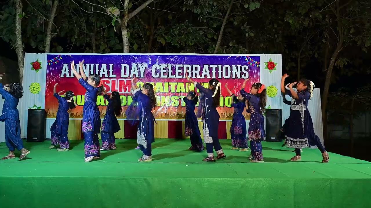 So much cuteness in every moves- presented by 2nd class girls @slmchaitanya9524 @AnnualDay2026