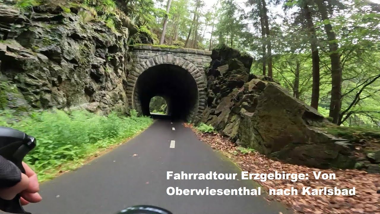 Bikepacking Germany: Im Erzgebirge Oberwiesenthal in Sachsen nach Karlsbad / Böhmen in Tschechien