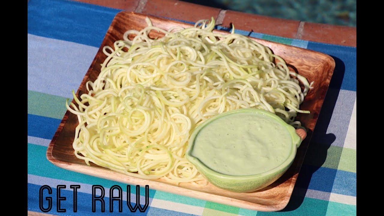 GET RAW Dinner-Pasta with Creamy Avocado Basil Sauce!