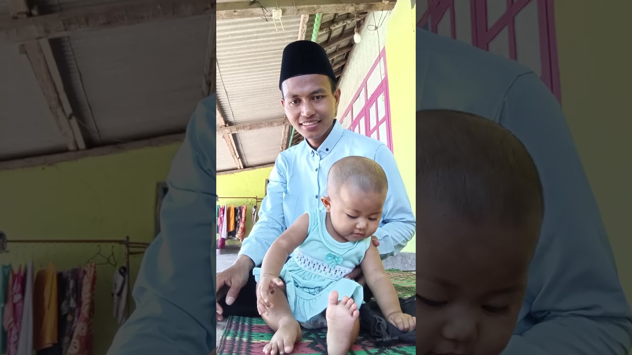 Bermain di Teras depan Rumah 