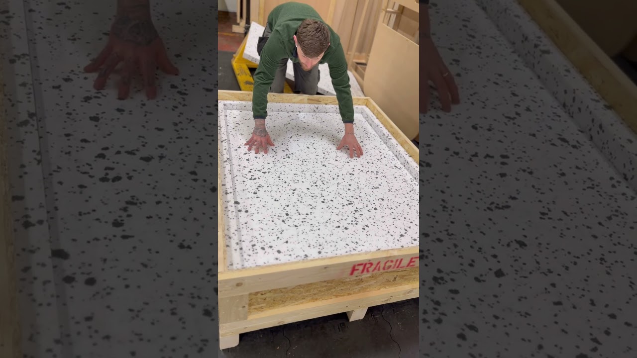 On way to there new home in California 👊🏻🎨