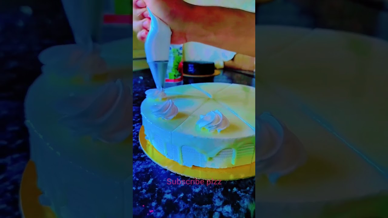 white 🐻&zwj;❄️🎂🎂🎂😋### forest hashtag######## cake ########### 🎂 iiicake