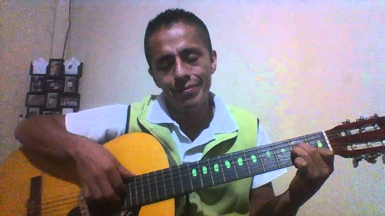 Cierra los ojos y juntitos recordemos