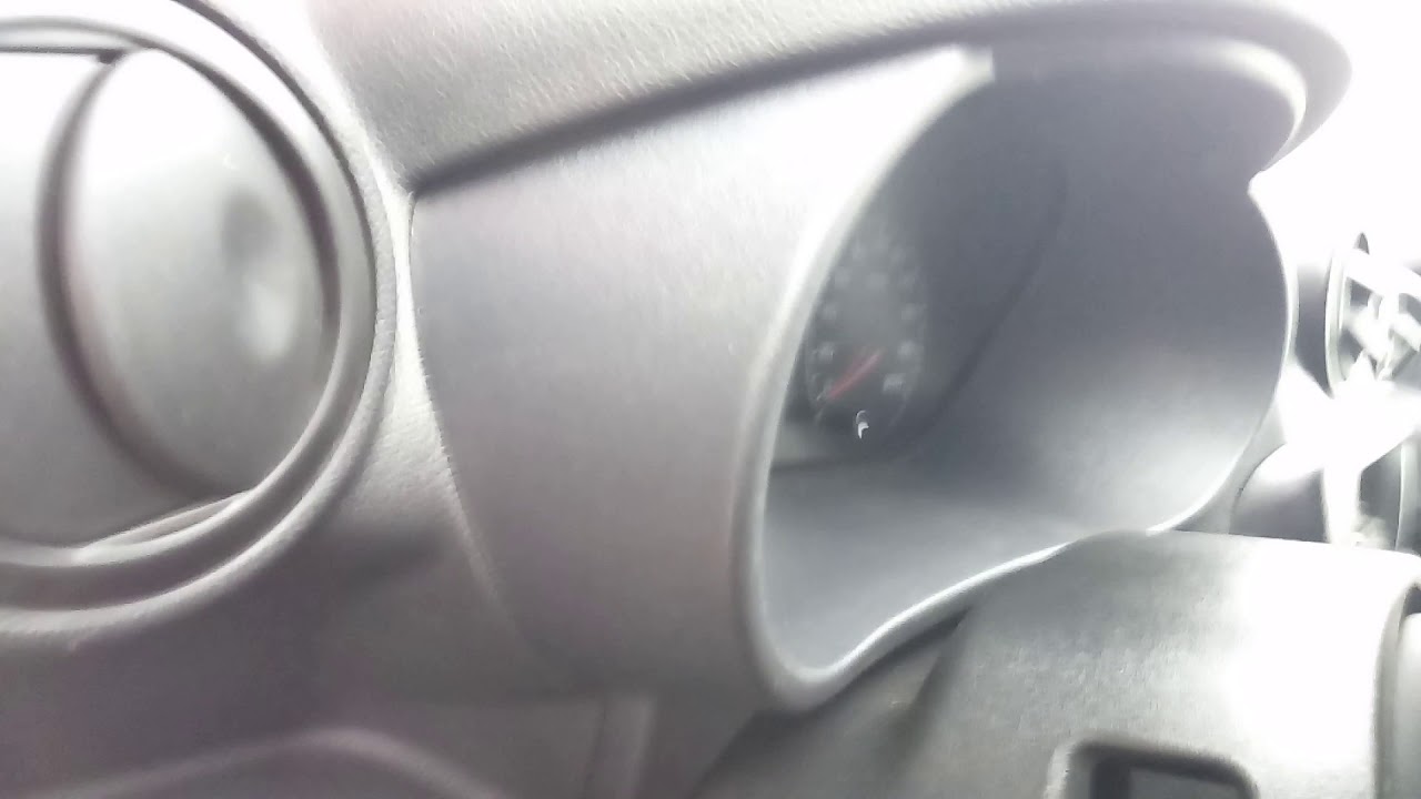 Гранта не заводится.  Заводим.