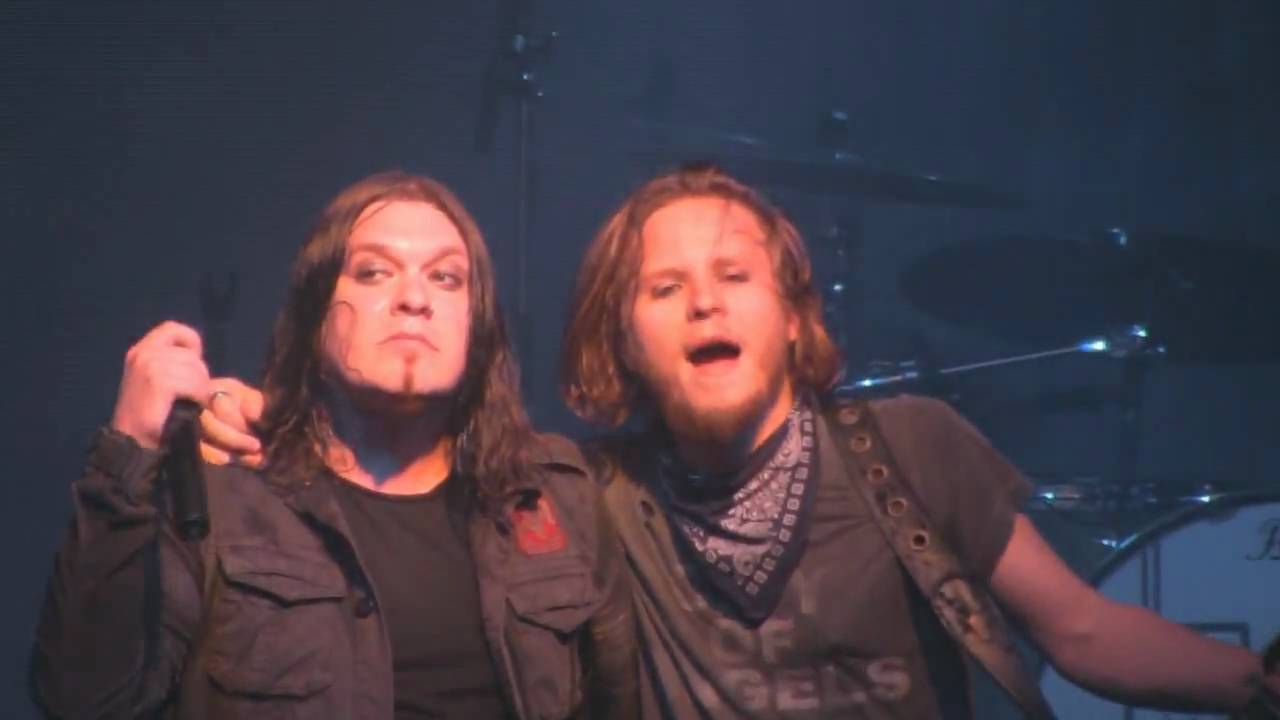 2009-06-09 - Shinedown - Bochum, Germany - Sin with a grin