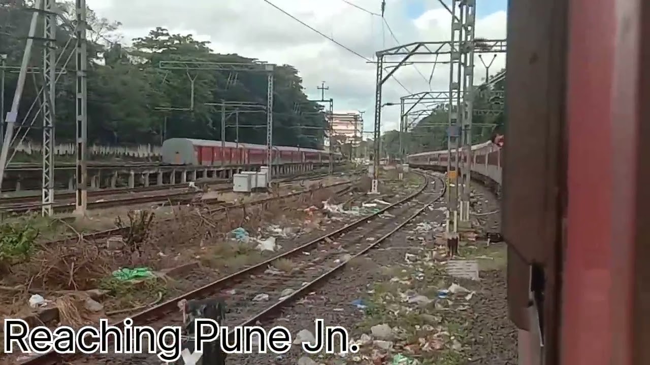 Journey experience in 22152 Kazipet-Pune Sf. exrpress#experience flat 130#beauty of IR