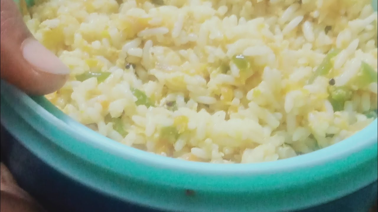 Kudai milagai, carrot,egg rice aswini jaiganesh with simple samayal 