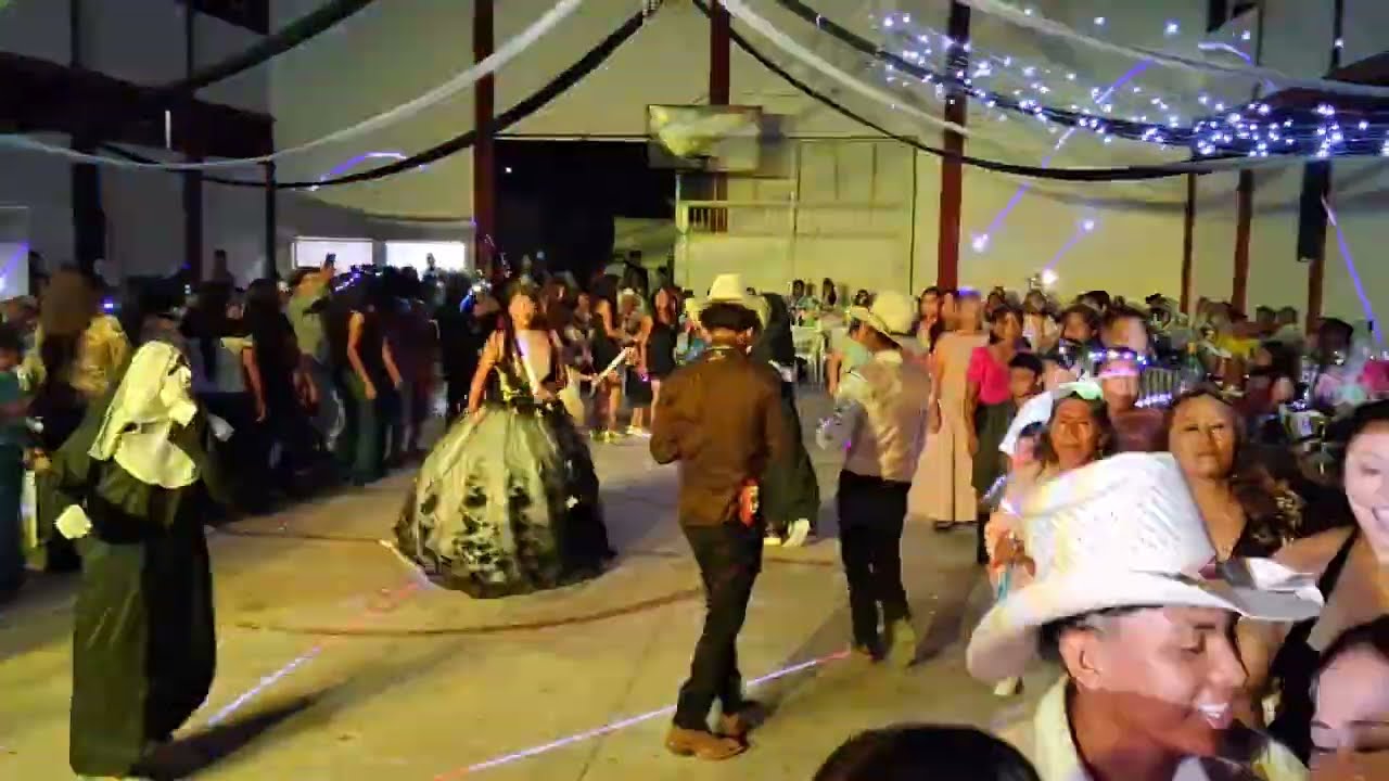 XV Años de DULCE MARIA Tercera parte