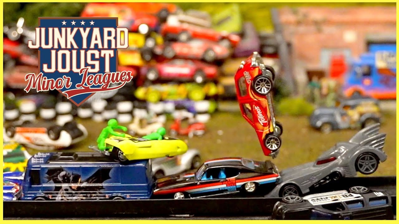Последний шанс для Бэтмобилей | Junkyard Joust Minor Leagues 2