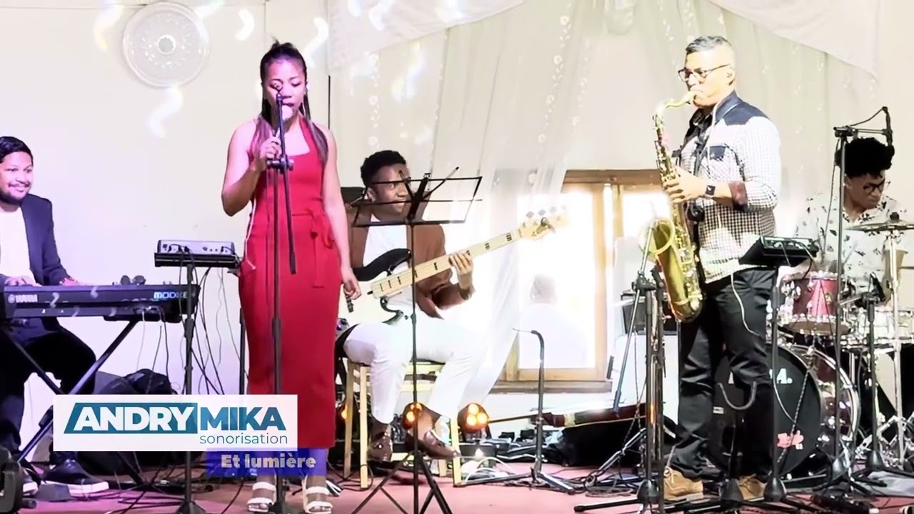 « Tady vita fatomaty » perfomed by Trifinity Soul quintet