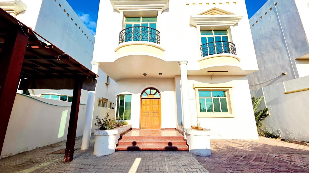 4BR Villa Rent 105k Near Al Fisht Beach 