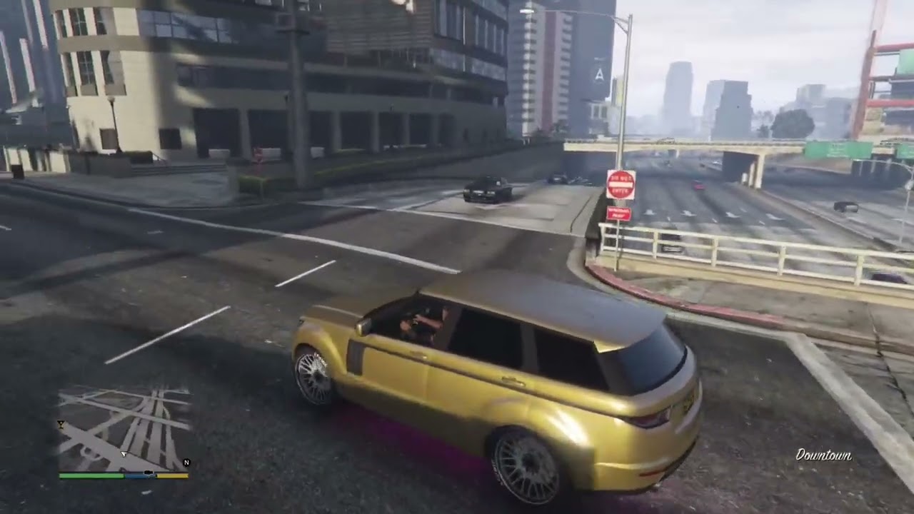 Michael Franklin  Trevor  Lamar Jimmy hang out in gta5￼￼￼￼￼