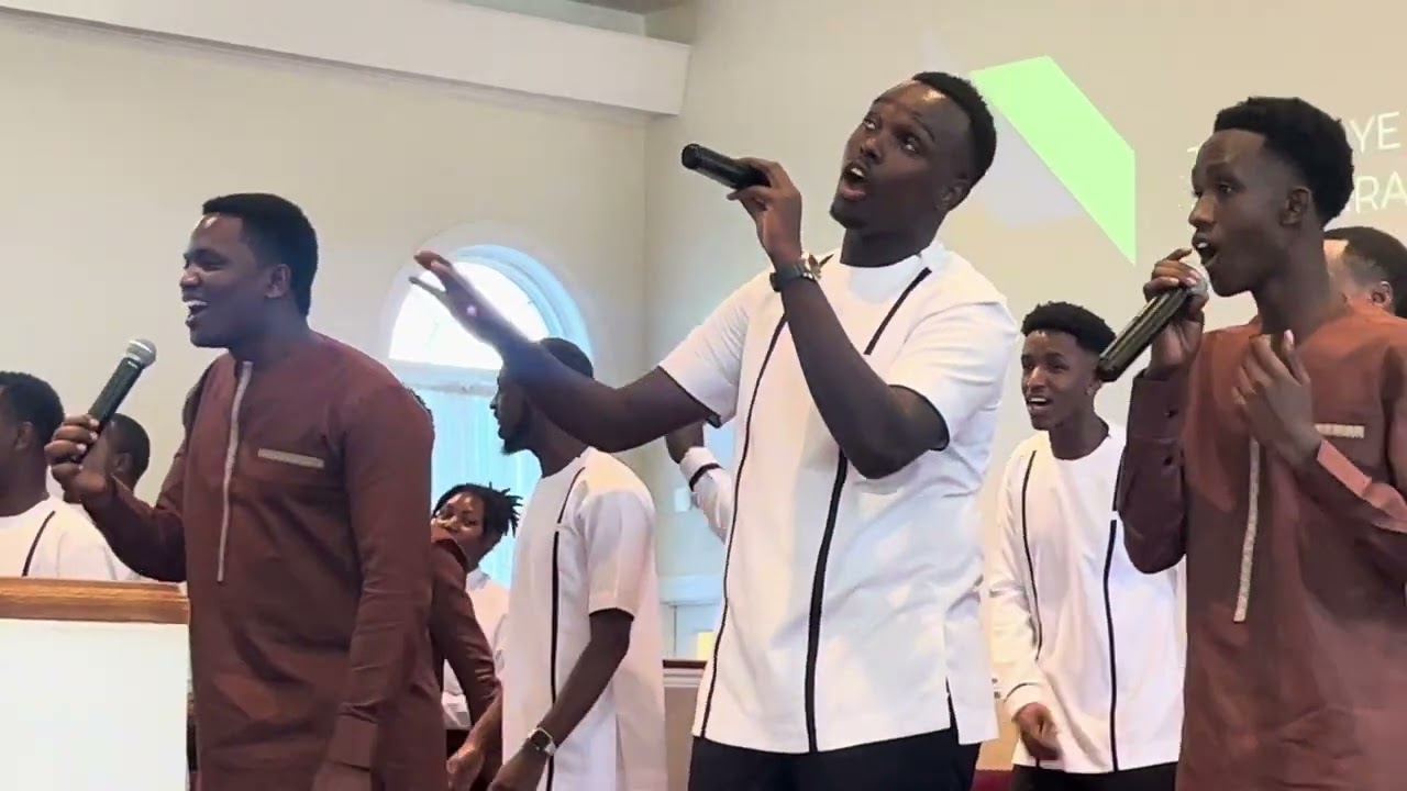 REBA INDIRIMBO NZIZA ZARANZE IGITARAMO CYA GAIUS CHOIR