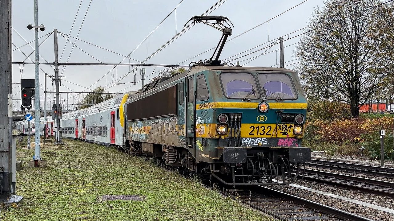 Trains at Schaerbeek Station (4K) 20-11-25