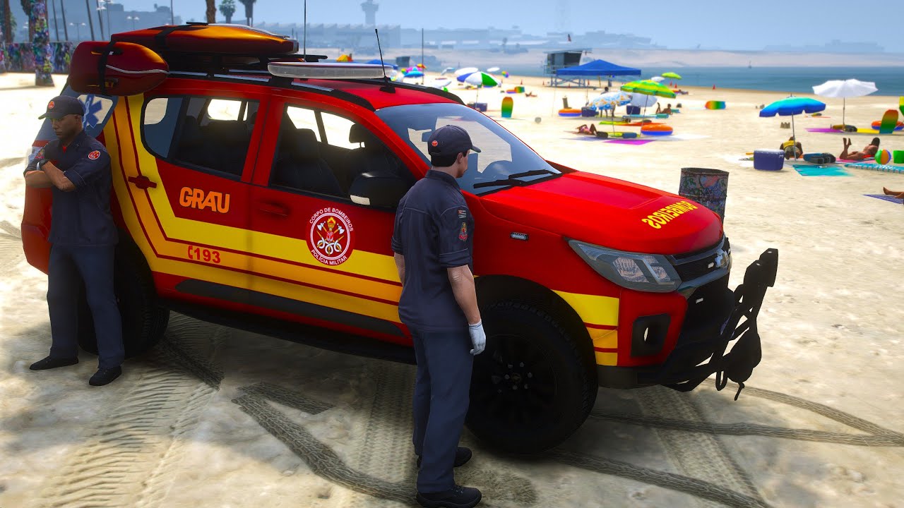 RESGATE SALVA BANHISTA QUE SE AFOGOU NO MAR! | GTA 5 EMERGÊNCIA 24HS