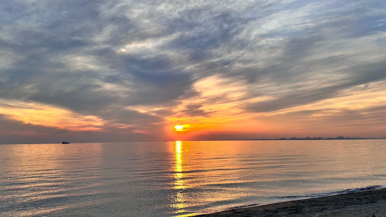 Azure Sea and Golden Sunset | ASMR with Wave Sounds Only, for Sleep and WorkBGM 2026.02